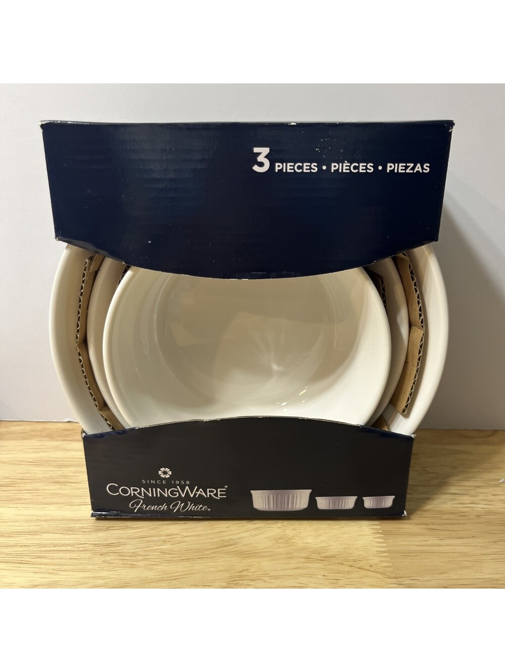 CorningWare French White Round Dish 1.5 Qt 24oz 16oz 3 Set USA New Old Stock
